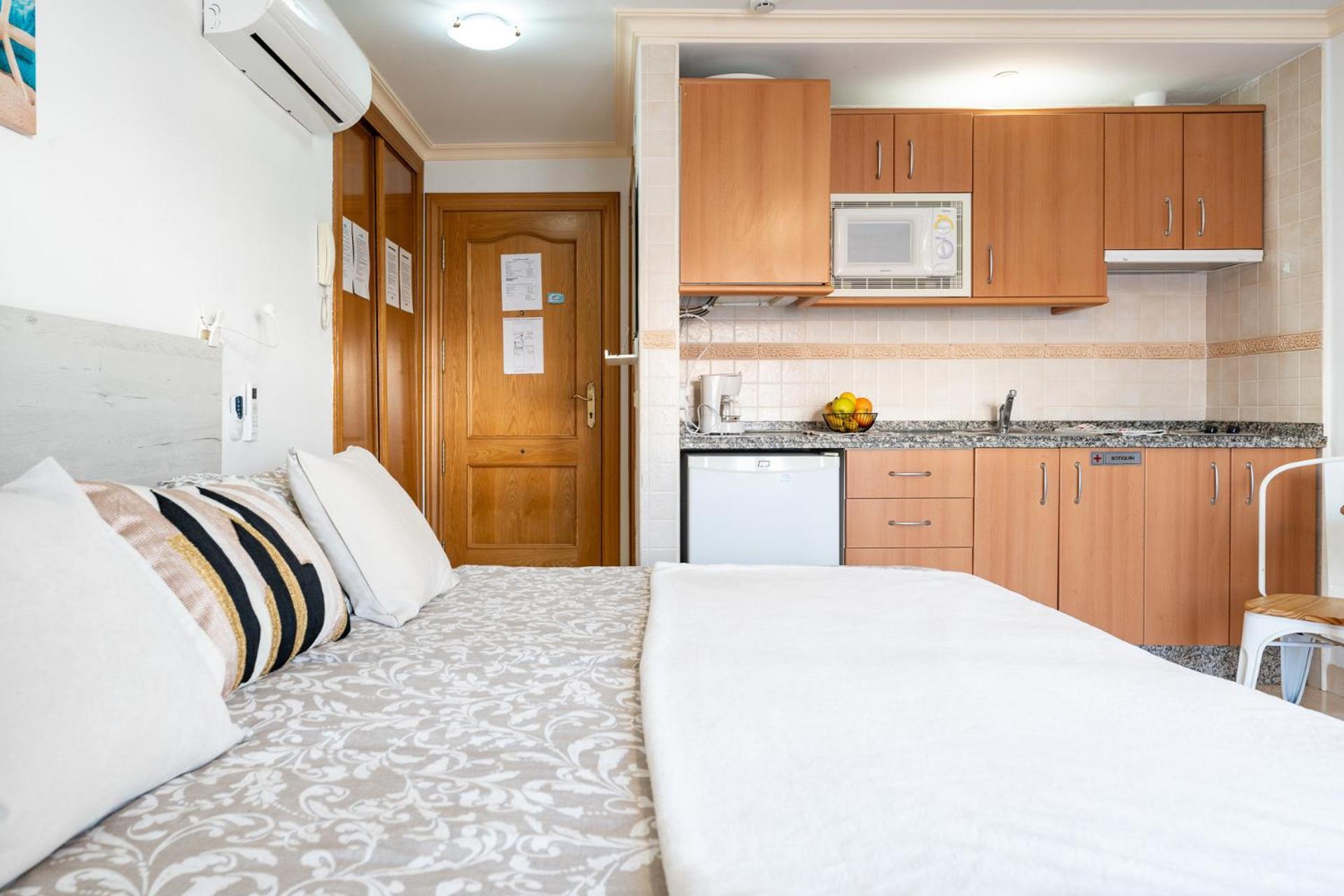 Malagasuite El Levante Apartments Τορρεμολίνος Δωμάτιο φωτογραφία